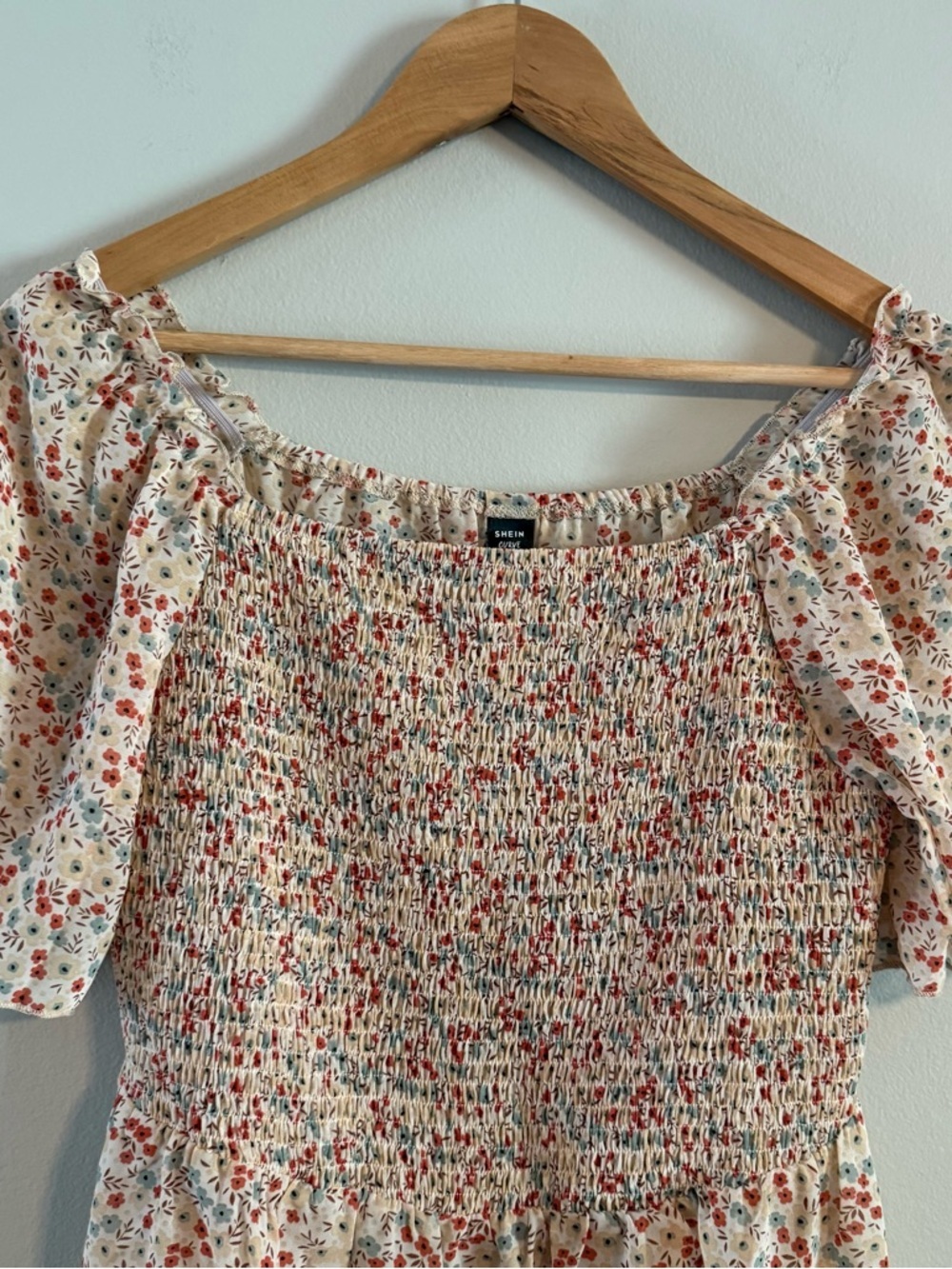 Beige Floral Smocked Square-Neck Peplum Blouse - Picture 4 of 8